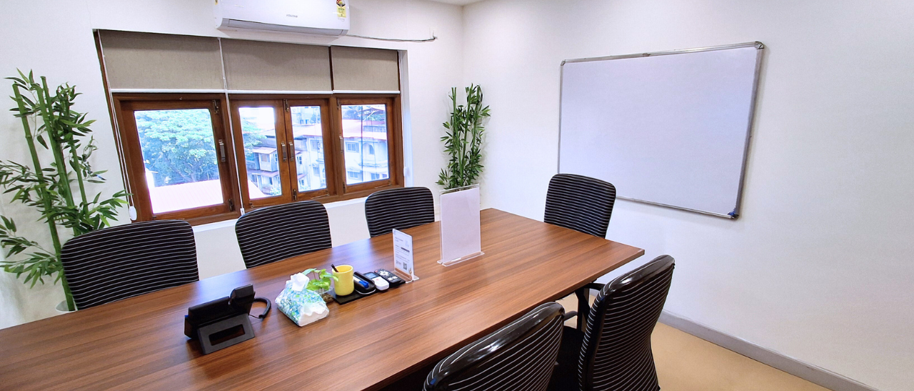 meeting room at kowo workspaces with whiteboard for brainstorming